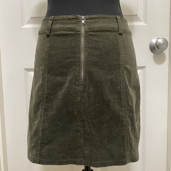 Forever 21 Lace Up Corduroy Mini Skirt Olive Green Velvety Soft Grunge Sz Small - Picture 5 of 9